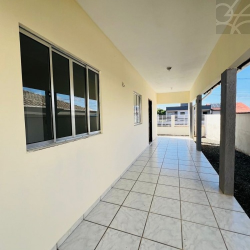 CASA NO BAIRRO AMIZADE EM GUARAMIRIM