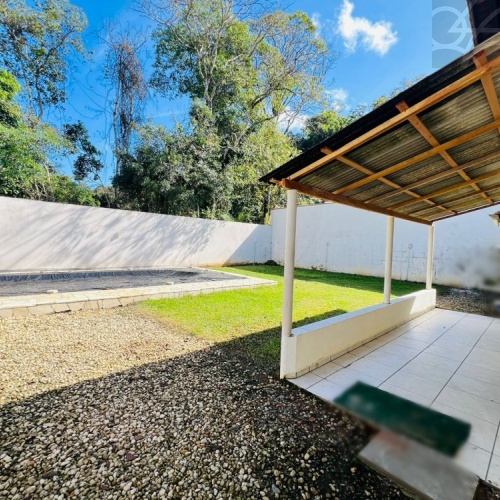 CASA NO BAIRRO AMIZADE EM GUARAMIRIM
