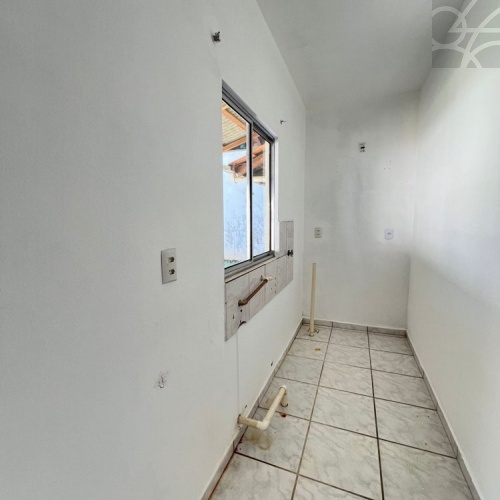 CASA NO BAIRRO AMIZADE EM GUARAMIRIM