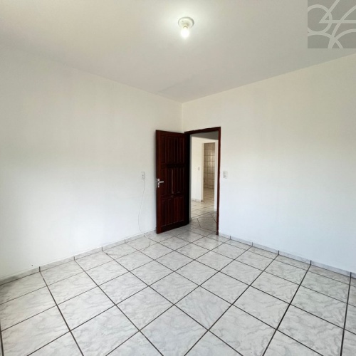 CASA NO BAIRRO AMIZADE EM GUARAMIRIM