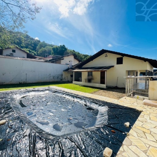 CASA NO BAIRRO AMIZADE EM GUARAMIRIM