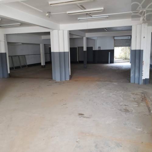 Galp�o no bairro Centro