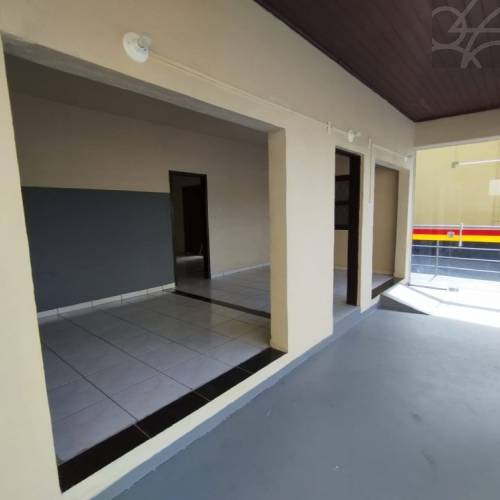 Casa Comercial no bairro Vila Lalau 