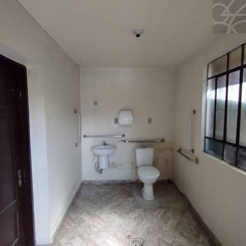 Casa Comercial no bairro Vila Lalau 