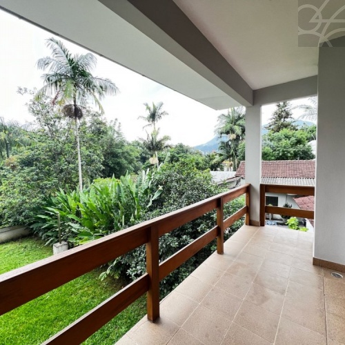 Casa Comercial no bairro centro 