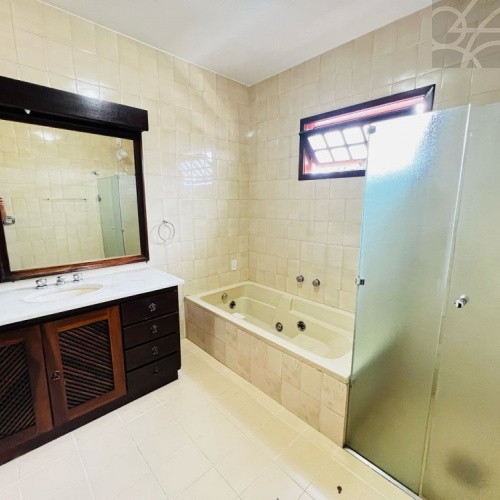 Casa Comercial no bairro centro 