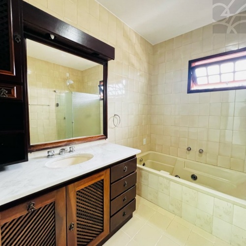 Casa Comercial no bairro centro 
