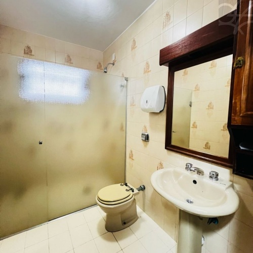 Casa Comercial no bairro centro 