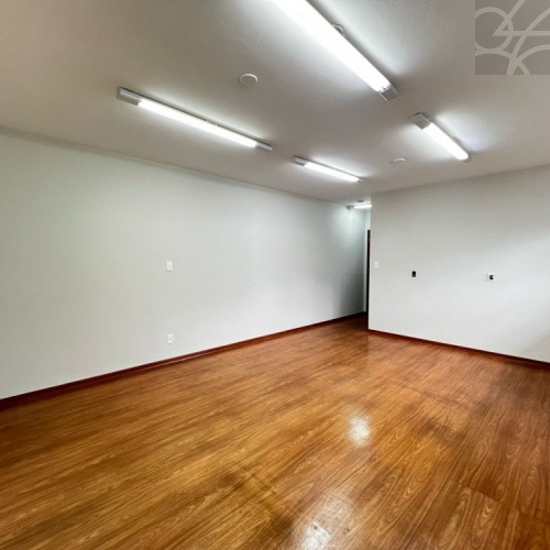 Casa Comercial no bairro centro 