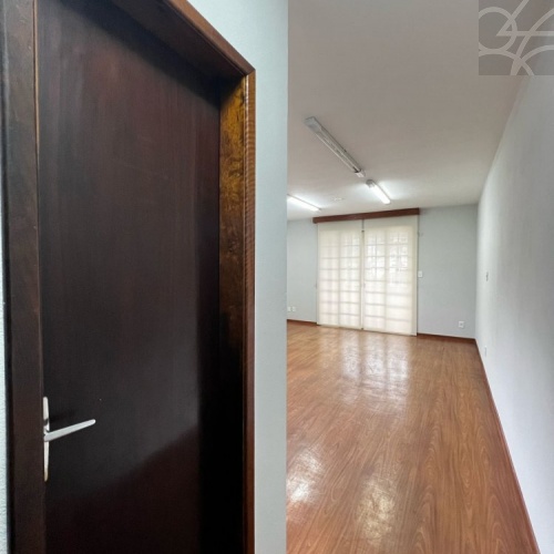 Casa Comercial no bairro centro 