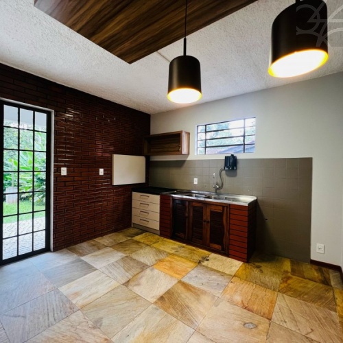 Casa Comercial no bairro centro 