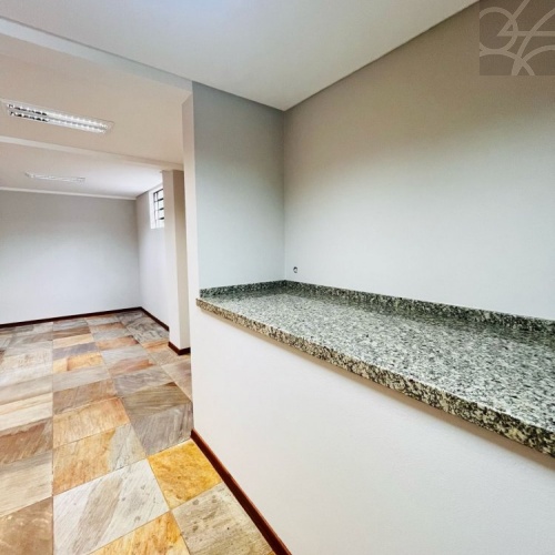 Casa Comercial no bairro centro 