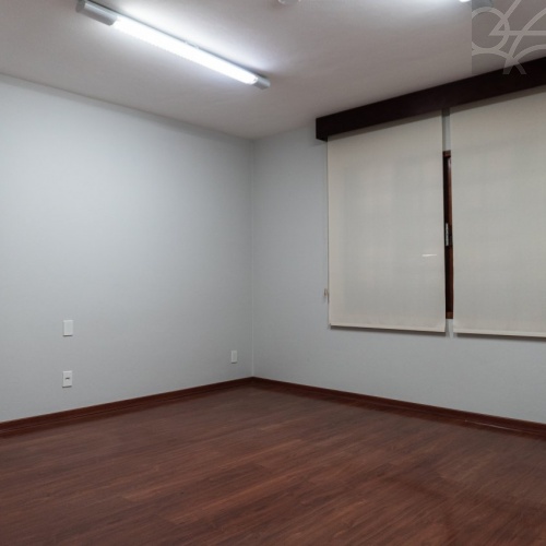 Casa Comercial no bairro centro 