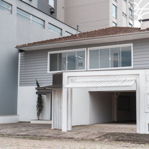 Casa Comercial no bairro centro 