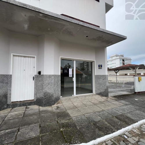 Sala com 21,00m� 