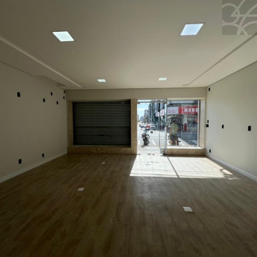 Sala Comercial no Bairro Centro 