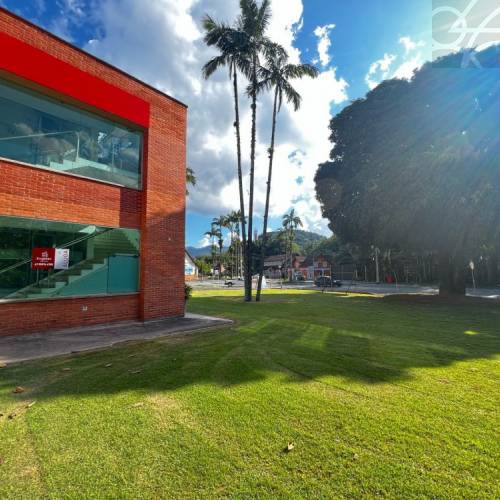 Salas Comerciais Piso superior