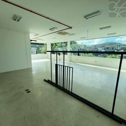 Salas Comerciais Piso superior