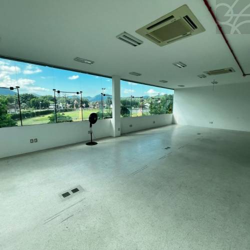 Salas Comerciais Piso superior