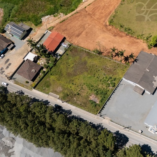 Terreno no bairro figueirinha 