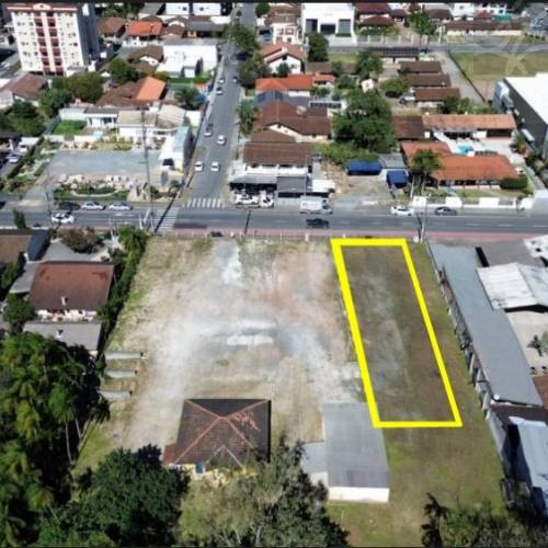 Terreno Comercial no bairro Vila NOva 