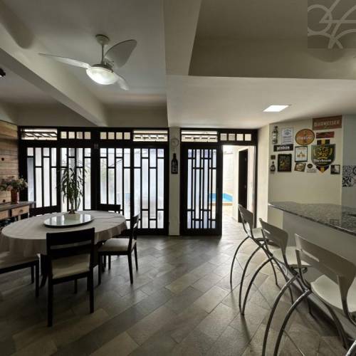 Casa Comercial no Bairro Centro