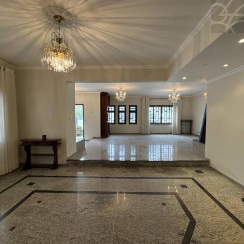 Casa Comercial no Bairro Centro