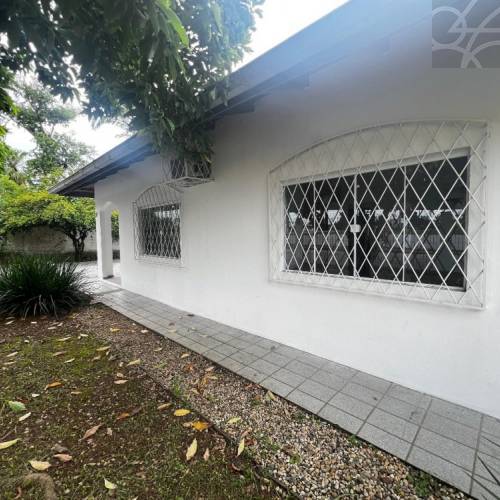 Casa Comercial no Bairro Baependi 