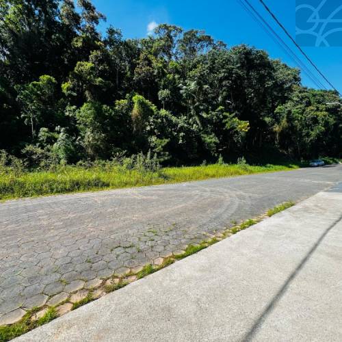 GALP�O NO BAIRRO NEREU RAMOS 