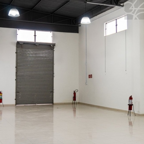 SALA COMERCIAL NO BAIRRO  CENTRO 