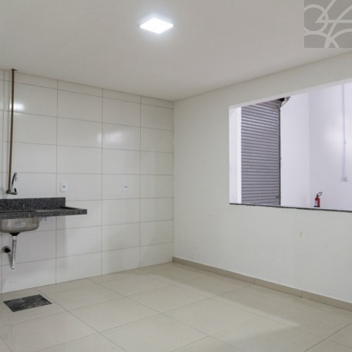 SALA COMERCIAL NO BAIRRO  CENTRO 
