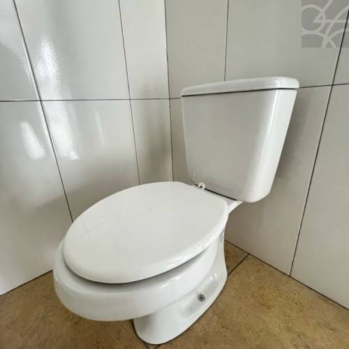 SALA COMERCIAL NO BAIRRO BARRA DO RIO CERRO