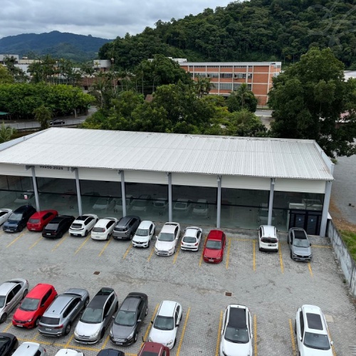 SALA COMERCIAL NO BAIRRO BARRA DO RIO CERRO
