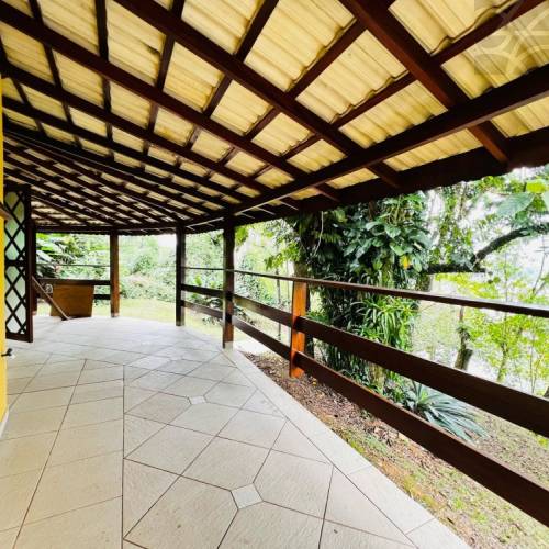 CASA COMERCIAL NO BAIRRO NOVA BRAS�LIA 