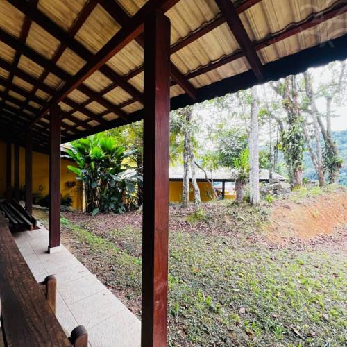 CASA COMERCIAL NO BAIRRO NOVA BRAS�LIA 