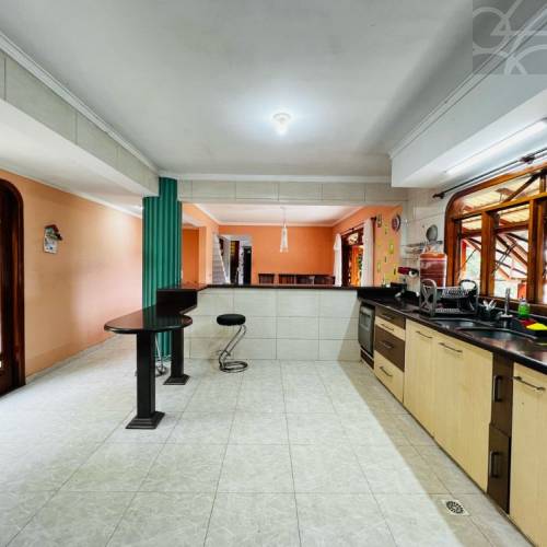 CASA COMERCIAL NO BAIRRO NOVA BRAS�LIA 