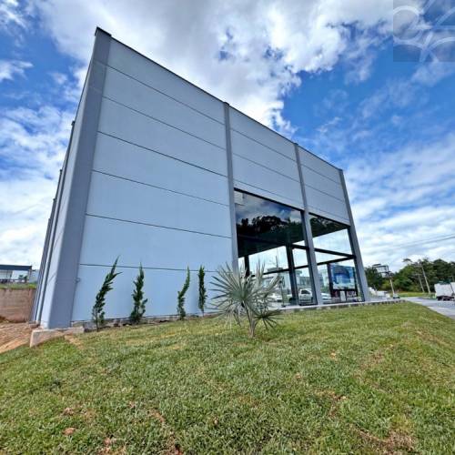 GALP�O NO BAIRRO JARAGU� ESQUERDO