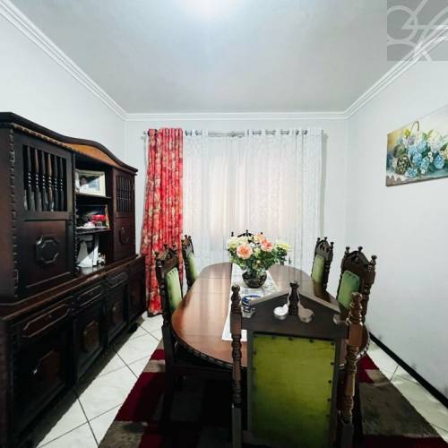 CASA COMERCIAL NO BAIRRO VILA BAEPENDI