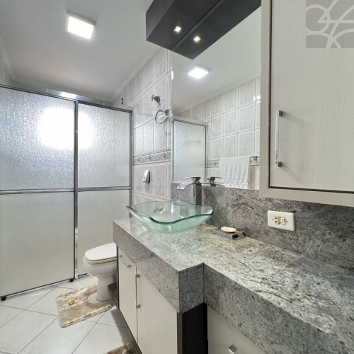 APARTAMENTO MOBILIADO NO BAIRRO CENTRO 