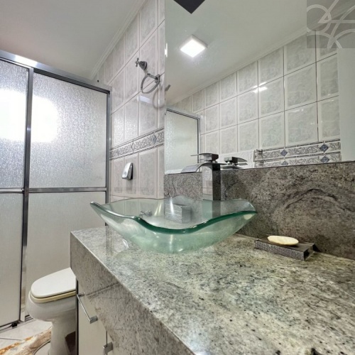 APARTAMENTO MOBILIADO NO BAIRRO CENTRO 