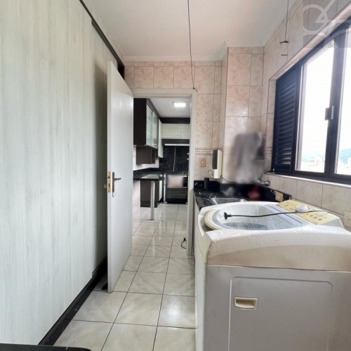 APARTAMENTO MOBILIADO NO BAIRRO CENTRO 
