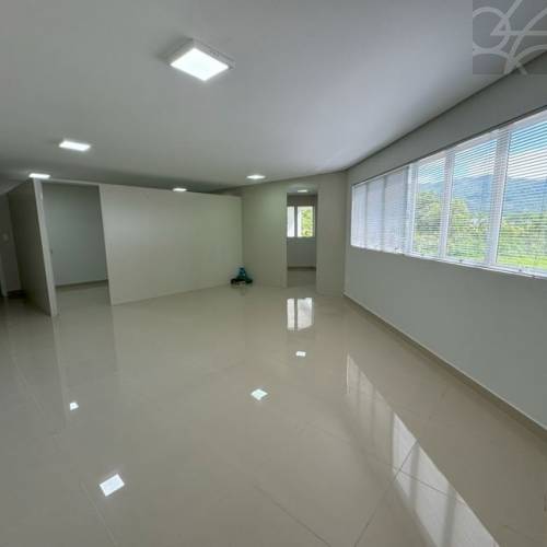 SALA COMERCIAL NO BAIRRO CENTRO 