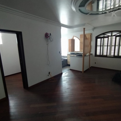 SALA COMERCIAL NO bairro CENTRO 