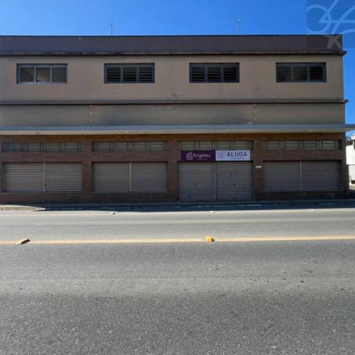 GALP�O NO BAIRRO JARAGUA ESQUERDO 