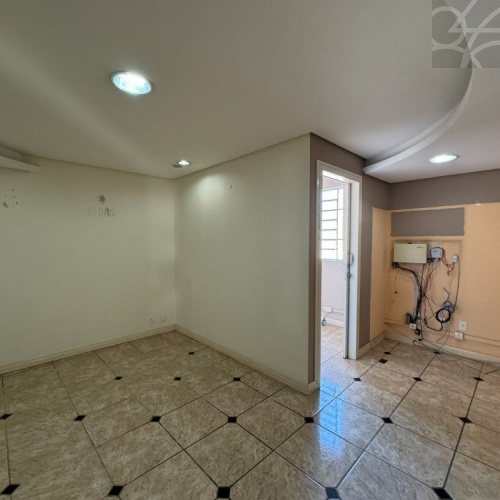 GALP�O NO BAIRRO JARAGUA ESQUERDO 