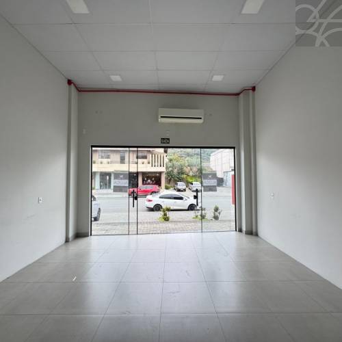 SALA COMERCIAL NO BAIRRO CENTRO 