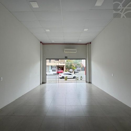 SALA COMERCIAL NO BAIRRO CENTRO 