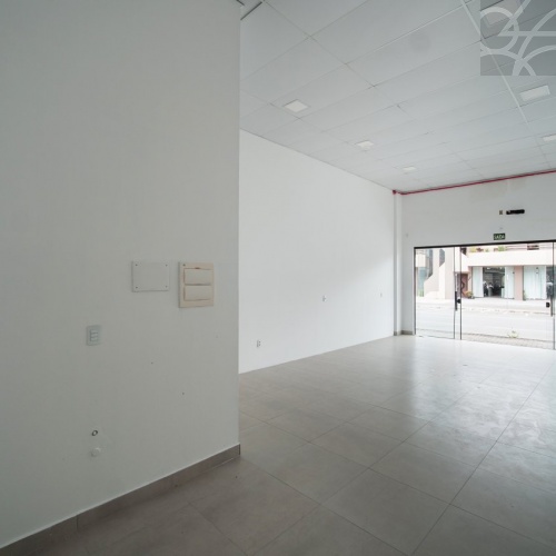 SALA COMERCIAL NO BAIRRO CENTRO 