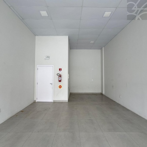 SALA COMERCIAL NO CENTRO DE GUARAMIRIM 