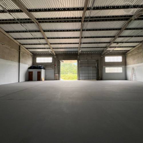 GALP�O NO BAIRRO NEREU RAMOS 